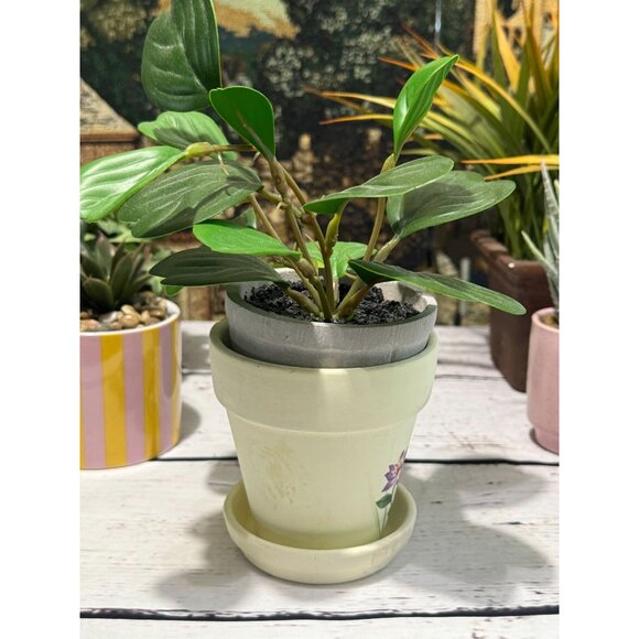 Hand-Painted Ceramic Flower Pot With Saucer - Picture 11 of 11